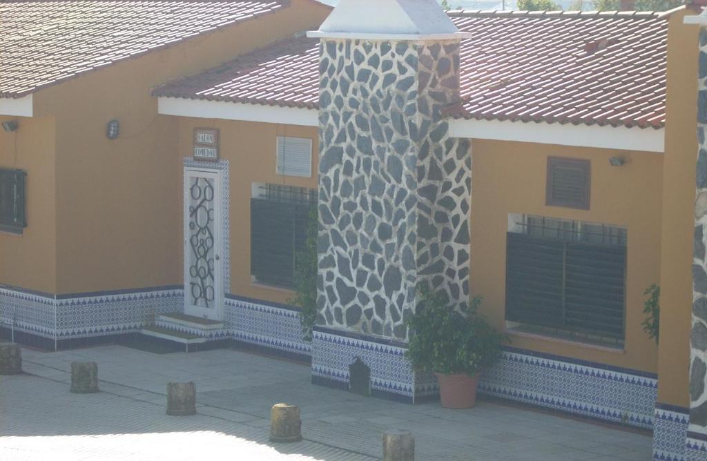 Hostal Don Diego San Juan Del Puerto Esterno foto
